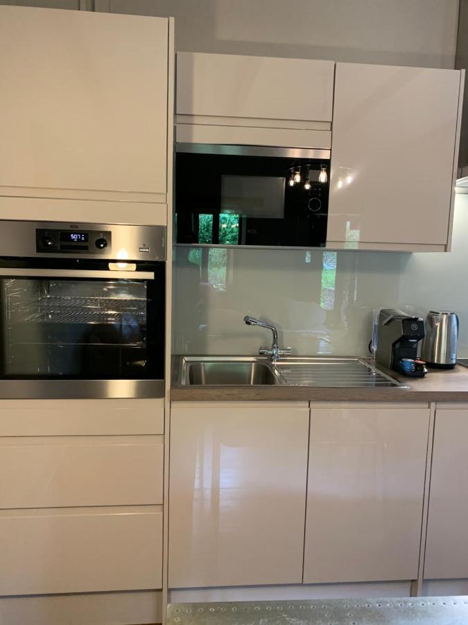 Ty Carreg Fach Staycation Cottage Кардиф Екстериор снимка