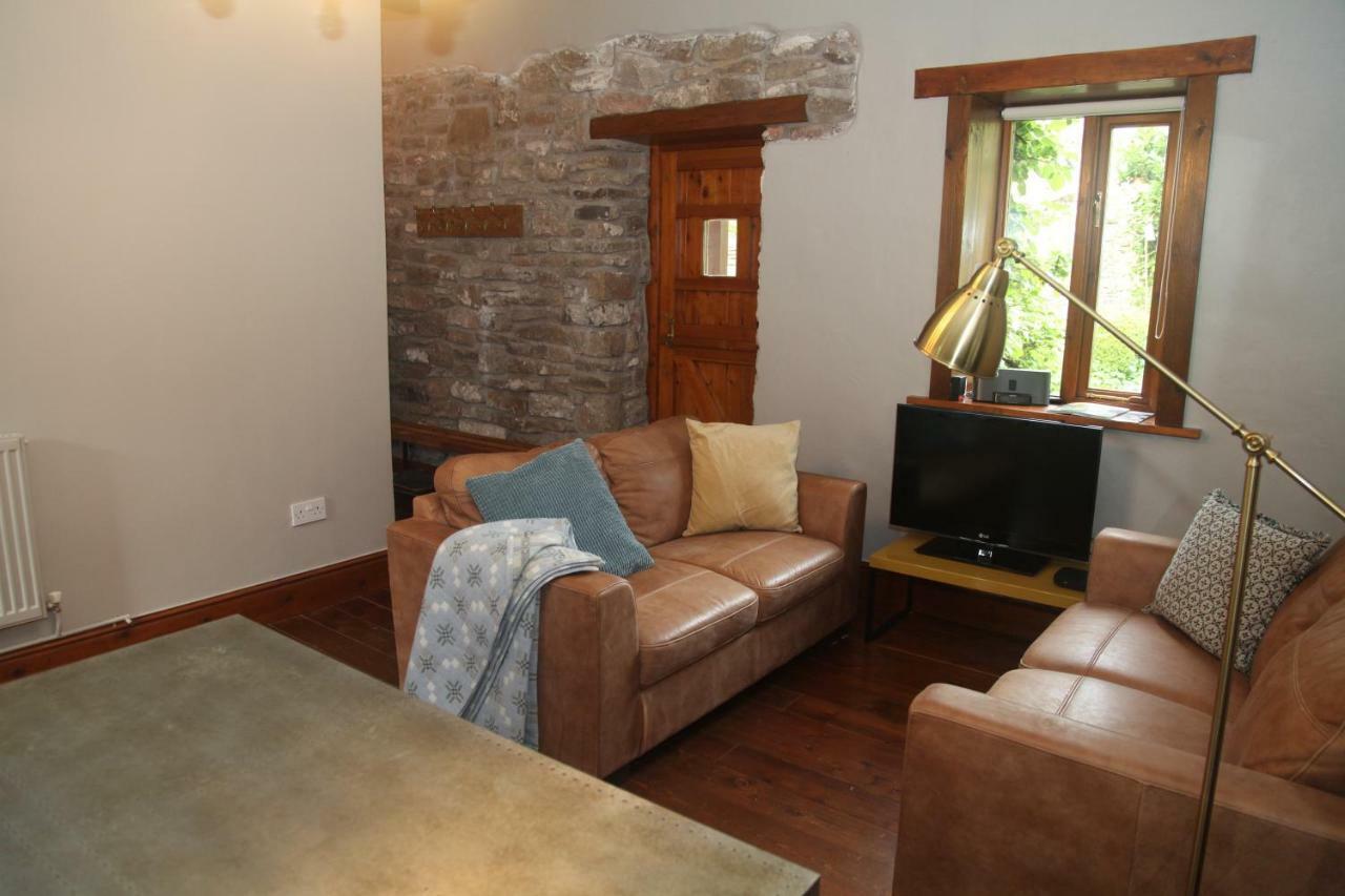 Ty Carreg Fach Staycation Cottage Кардиф Екстериор снимка