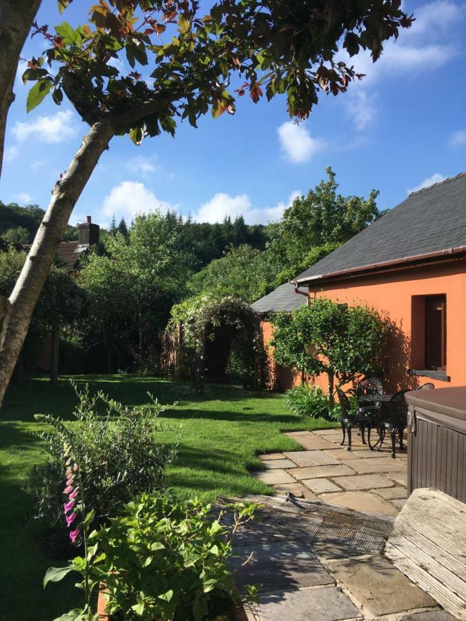 Ty Carreg Fach Staycation Cottage Кардиф Екстериор снимка
